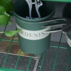 Outsunny Huerto Urbano Jardinera Elevada De Metal Cama De Jardín Con Ruedas Asa Lateral Y Estante Inferior Para Cultivo Plantas Hortalizas Flores 104x39x80 Cm Verde -Conforama Tienda de ventas 4396c4329ff60449d60e4531da40fadfe09c6500 fb29d247cc13400faf2877e9e9592ccb