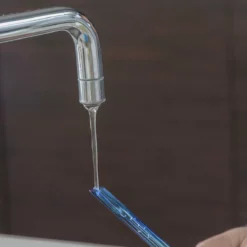 Globos De Riego Automático Aqua·Loon InnovaGoods 2 Unidades -Conforama Tienda de ventas a62c056b134b34899f3ea5fb441c08cde69f8698 3cf9b03b3b2f4afa8eefc5804eb70905