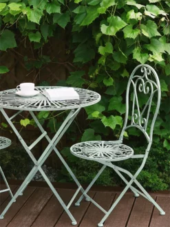 Mesa De Jardín De Metal Verde Claro ⌀ 70 Cm TRENTO -Conforama Tienda de ventas b153b8c6782035eaca5375c6c1457ba972d53c6d 1fc716770b914a04b7c87eb5f4629252
