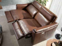 Sofá 2 Plazas Tapizado En Piel De Origen Vacuno Color Marón Cognac Con Mecanismo Eléctricos Relax. Estructura Interna De Madera De Pino Natural. Patas De PVC Color Negro. -Conforama Tienda de ventas bb52a89f68885a097c2a41434c4758860b6f48e2 279575fc3b804ee1bf9e8cb9638b885f