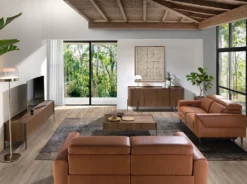 Sofá 3 Plazas Tapizado En Piel De Origen Vacuno.Asientos Con Mecanismos De Relax Eléctricos Y Reposacabezas Articulados Independientes. Estructura Interior De Madera De Pino Natural Y Patas En Madera Maciza Color Nogal. -Conforama Tienda de ventas d235f98032c4ba8178e3c4b8802158eb237bcdb1 a459548ff43a4649a42e8f7047ed4e34