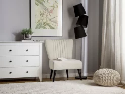 Sillón Tapizado Beige VAASA