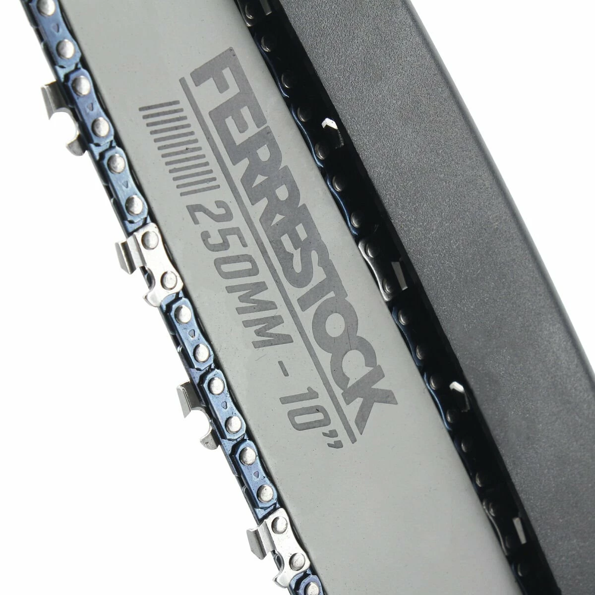 Motosierra Ferrestock FSKMTS003 630 W 2 Motosierra Ferrestock FSKMTS003 630 W - Imagen 2