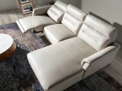 Sofá Chaise Longue (R) Tapizado En Piel De Origen Vacuno Color Gris Taupe Con Mecanismo Relax Eléctrico En Un Asiento. Patas De PVC Efecto Wengué. 13 Sofá Chaise Longue (R) Tapizado En Piel De Origen Vacuno Color Gris Taupe Con Mecanismo Relax Eléctrico En Un Asiento. Patas De PVC Efecto Wengué. -Conforama Tienda de ventas ebb0407607b0473c79d2c1615ff6f4860354fbb4 c5aaaf0dd71742718b829de01f56fd31